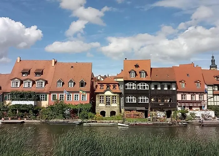Διαμέρισμα Barock Galeriehaus In Klein Venedig Am Fluss Mit Garten Μπάμπεργκ